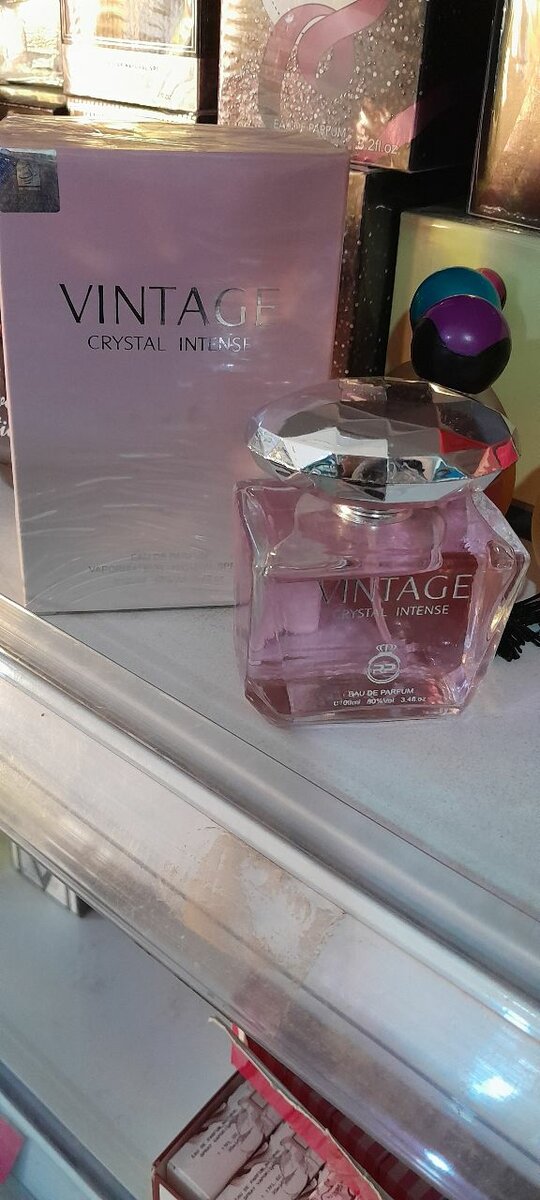 Forever emotion, red serenity now,vintage crystal intense