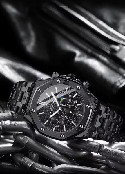 Montre bracelet en acier noir