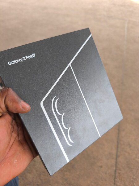 Samsung Galaxy Z Fold 7