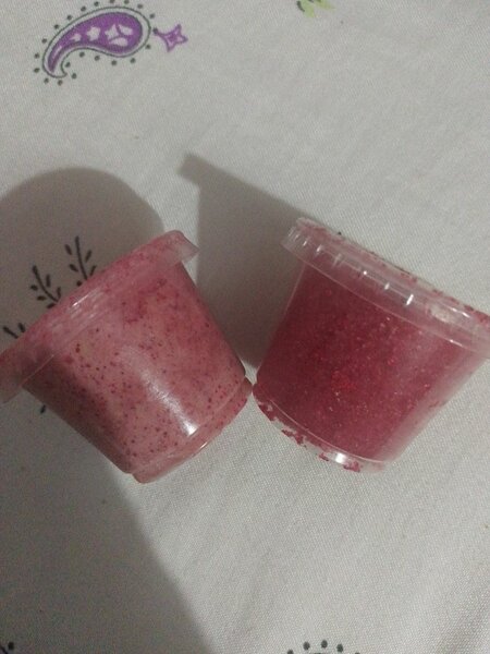 Gommage lèvres à la fraise