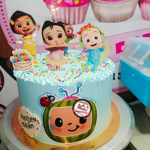 Mini layer, barbie etcc