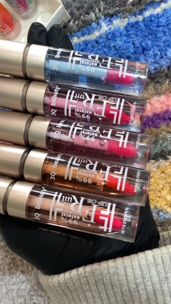 Ensemble de rouges à lèvres liquide