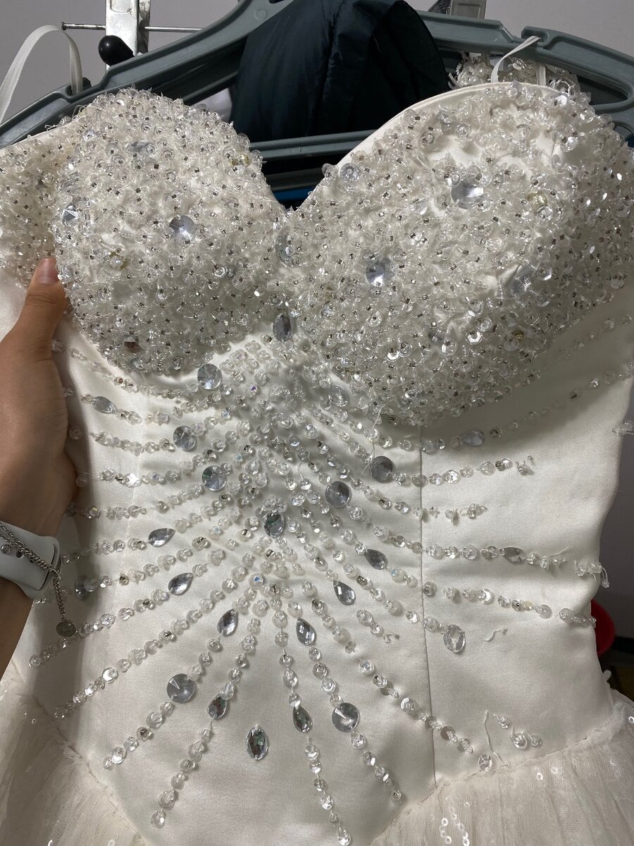 Свадебное платье