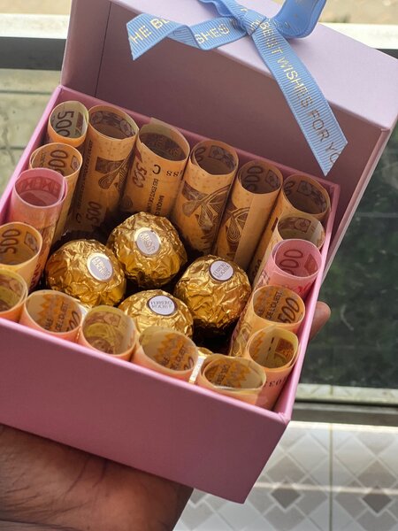 Coffret Cadeau Chocolat et Billets