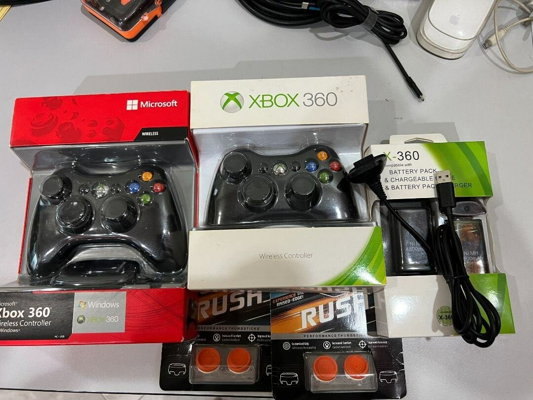 Xbox 360 controllers