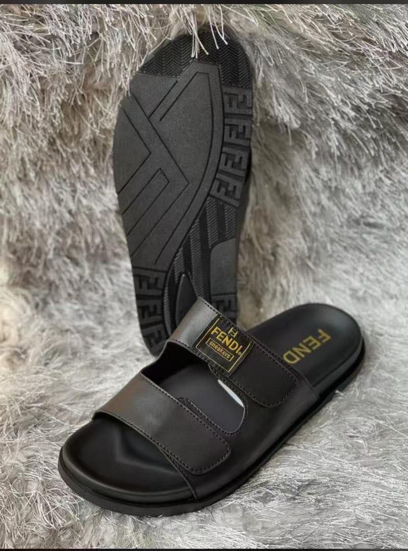 Sandales hommes élégantes