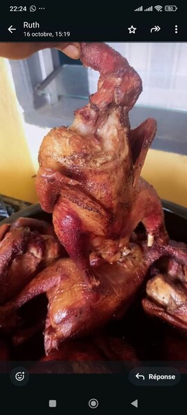 Poulet fumé pondeuse