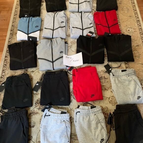 NIKE Tech Fleece tracksuits
