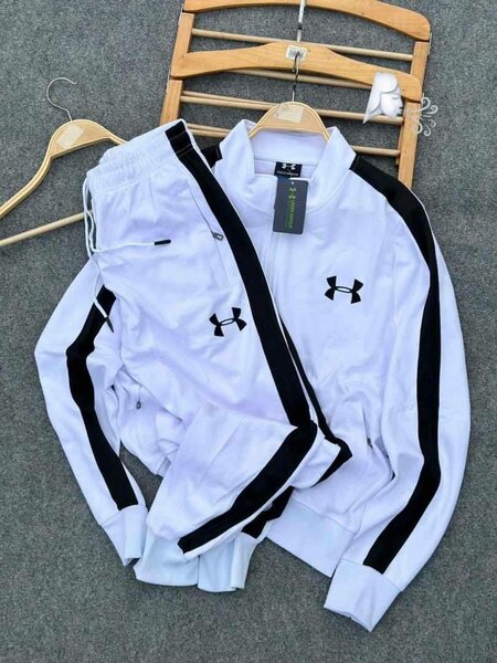 Survêtement sport homme Under Armour