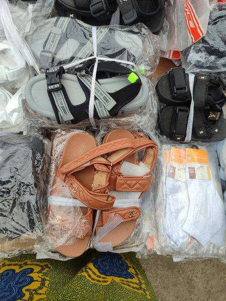 Quilted Platform Sandals