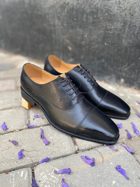 MENS DRESS SHOES