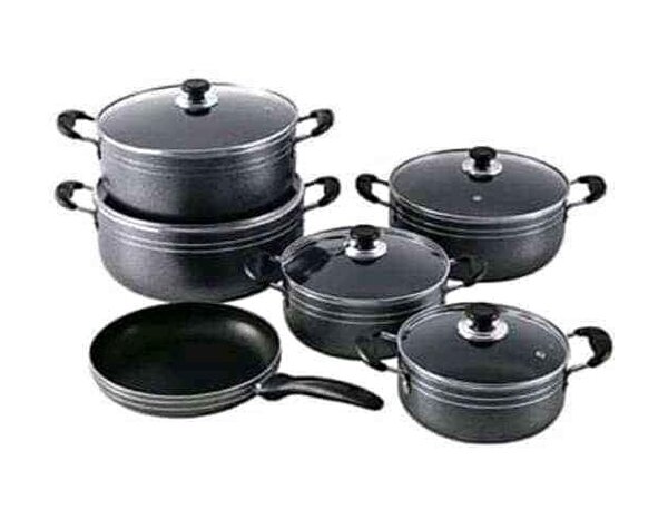 Ensemble de casseroles antiadhésives