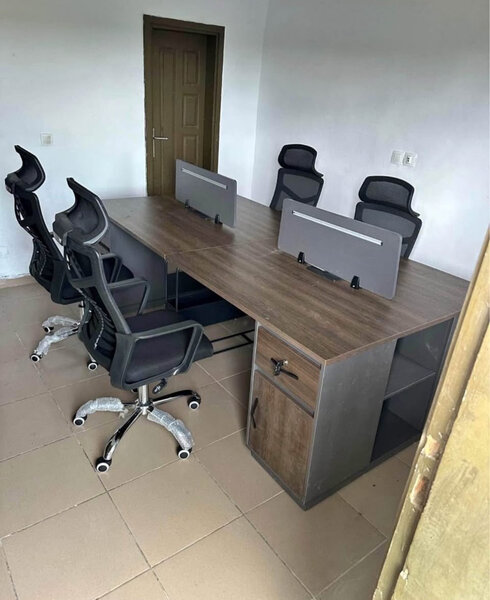 Bureau exécutif moderne