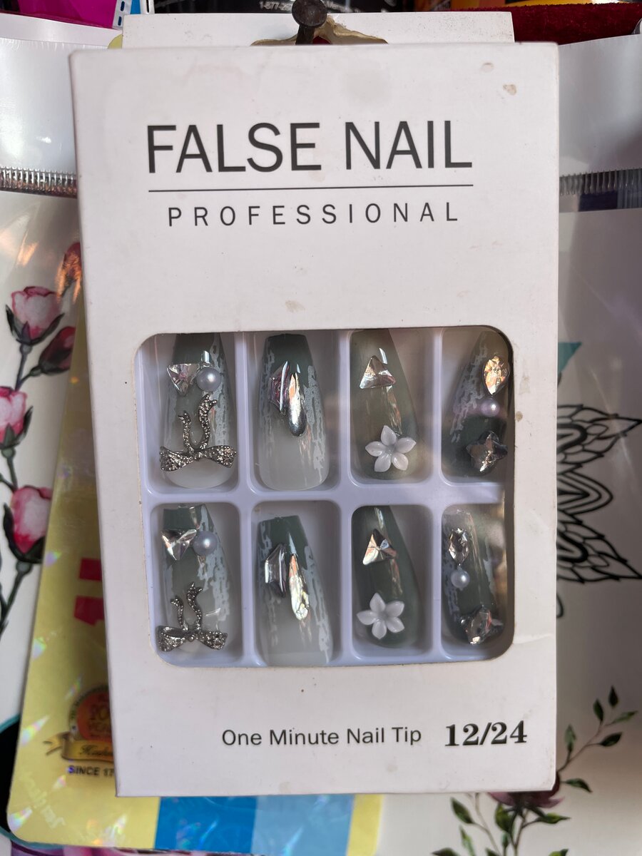 Faux Ongles Professionnels