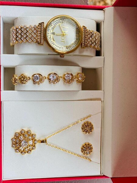 Women's Quality Accessories set+ Chocolate