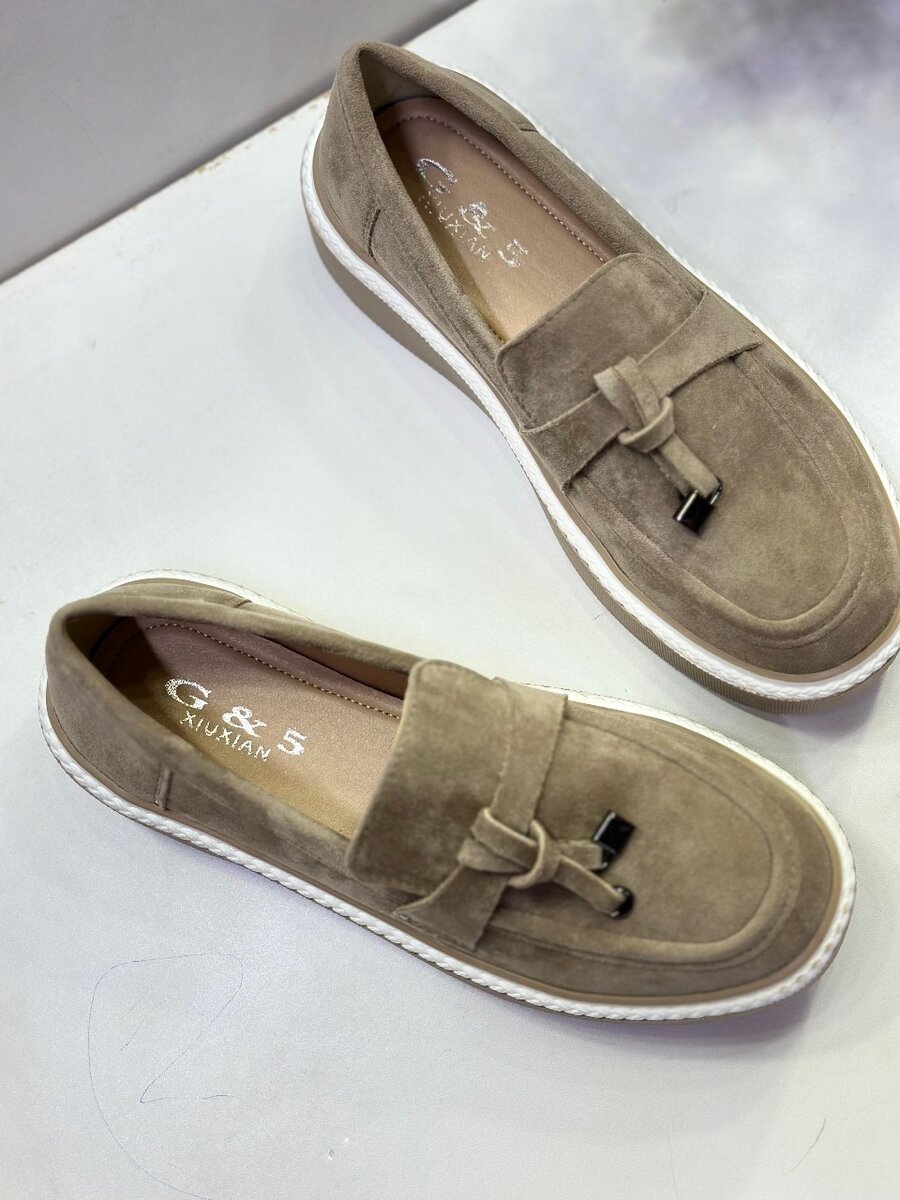 Удобные лоферы