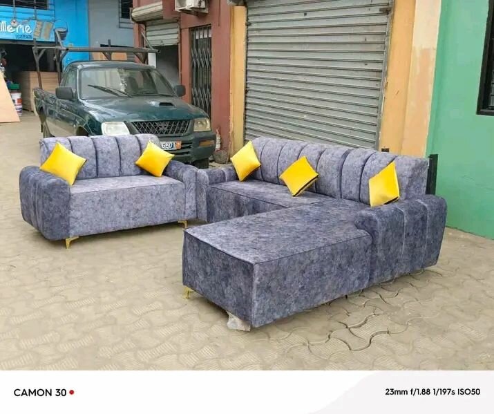 Fouteuill 7 place disponible