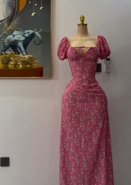 Dress with flowers pink