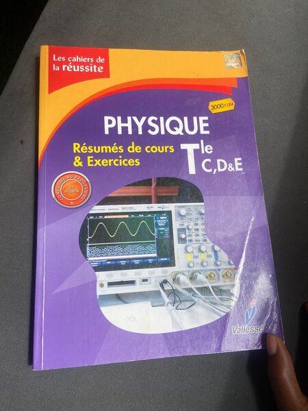 Livre Physique Terminale C D E