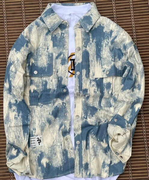 Chemise en denim délavé