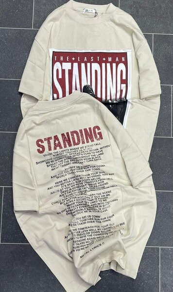 T-shirts graphiques tendance