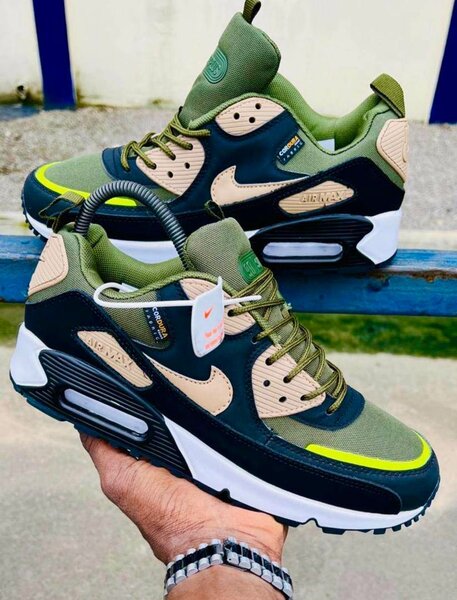 Baskets Air Max Vertes