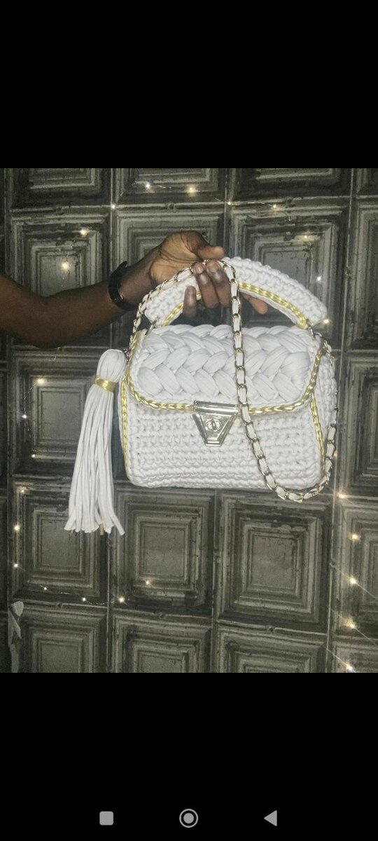 Sac à main crochet élégant