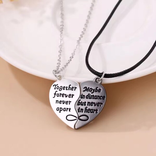 Magnetic Couples Necklace