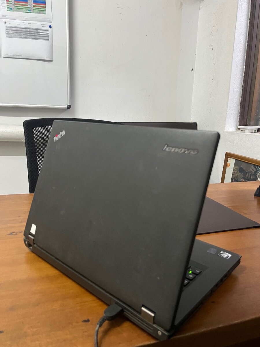 LENOVO Thinkpad
