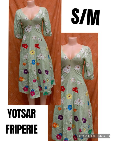 Robe fleurie verte élégante