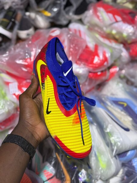 Chaussures de sport colorées