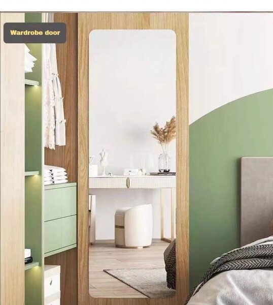 Won't break soft mirror.