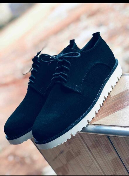 Chelsea/Desert Boots