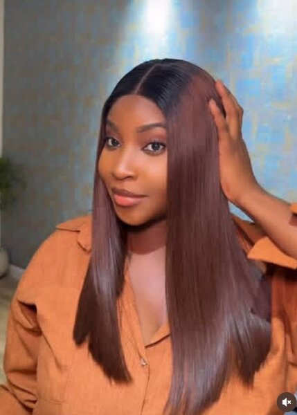 Perruque Bob en Dentelle Réaliste