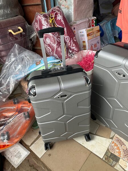 Stylish Hardshell Suitcase