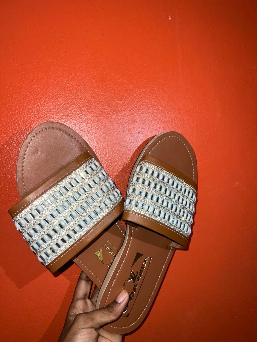 Sandales élégantes en cuir