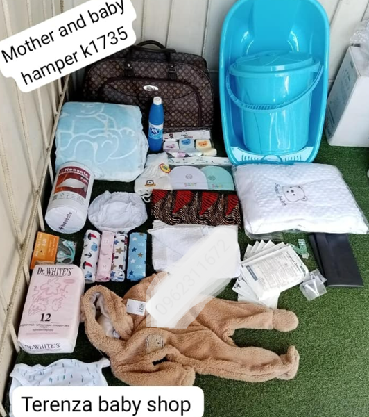 baby and mother's hamper