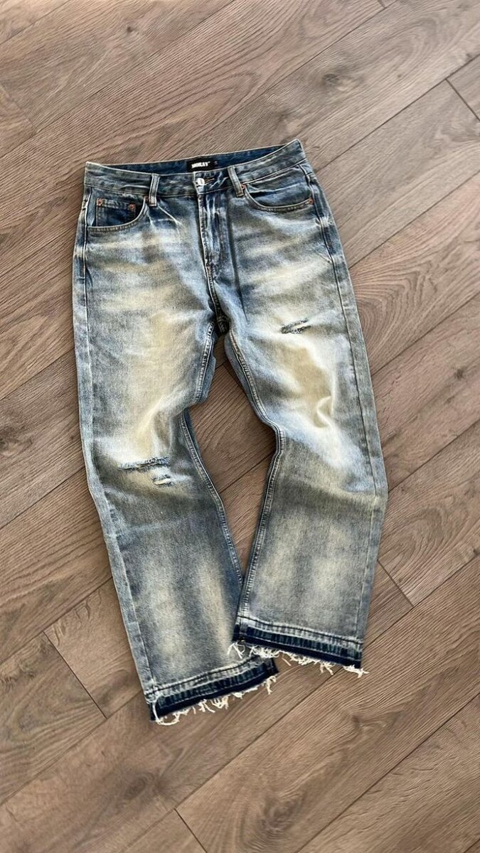 Baggy jeans