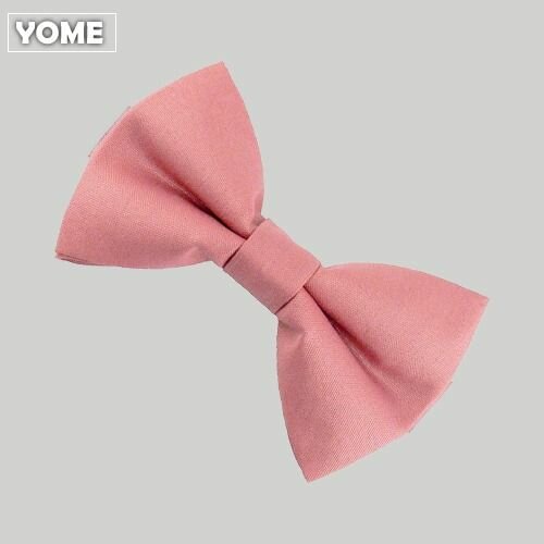 Nœud papillon en tissu rose