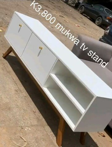 TV stand white
