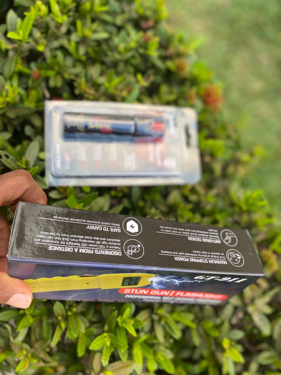 Self Defense- High Power Stun Gun / Shocker & Pepper Spray