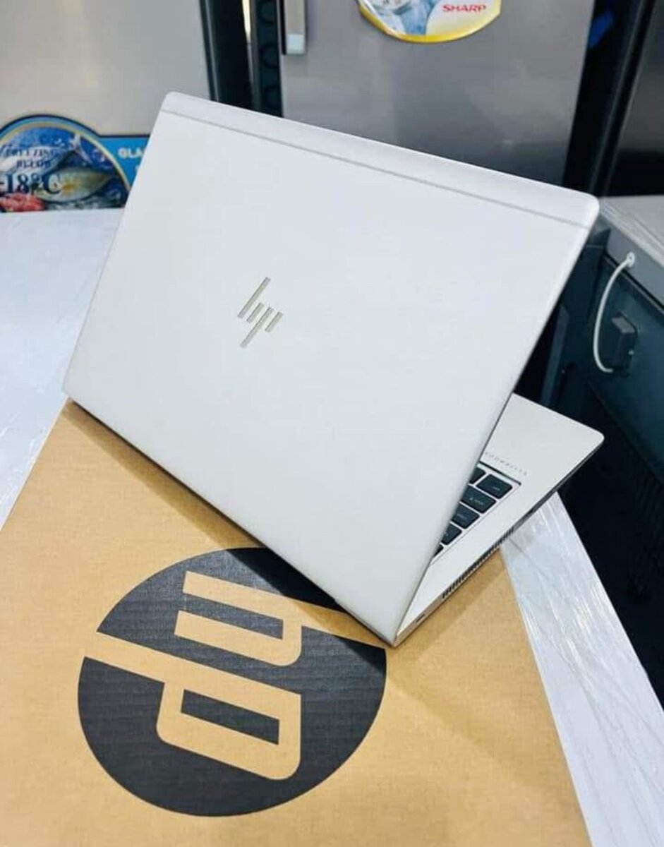 Pc Hp Elitbook G6 core i7 8e G