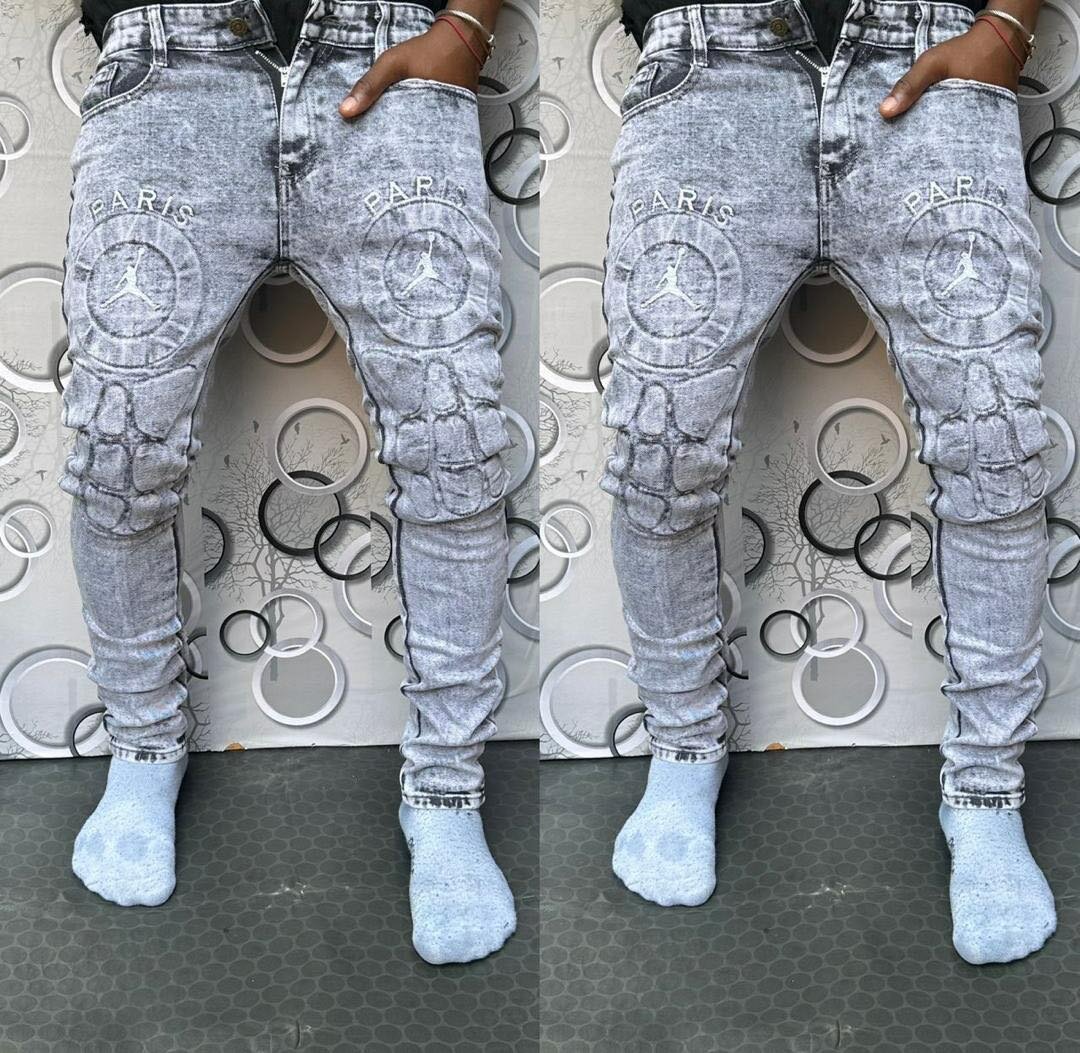 Jeans déchirés tendance homme