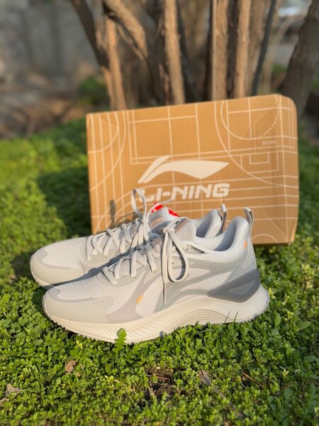 Lining кроссовки беговые оригинал