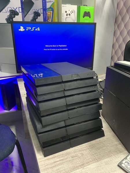 PS4 installed fc25 and more