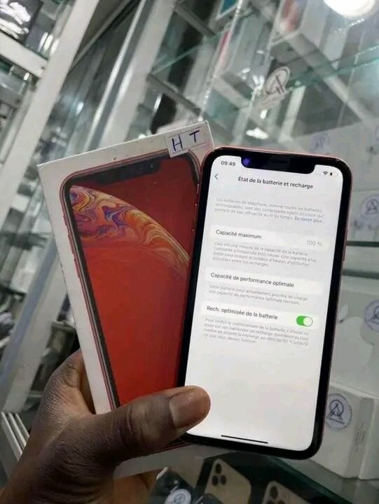 iPhone XR Rouge Neuf
