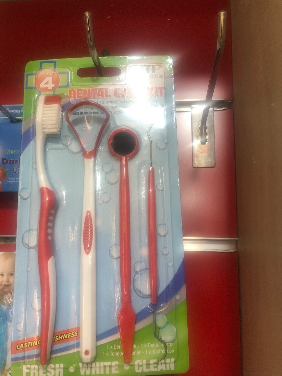 DENTAL CARE KIT