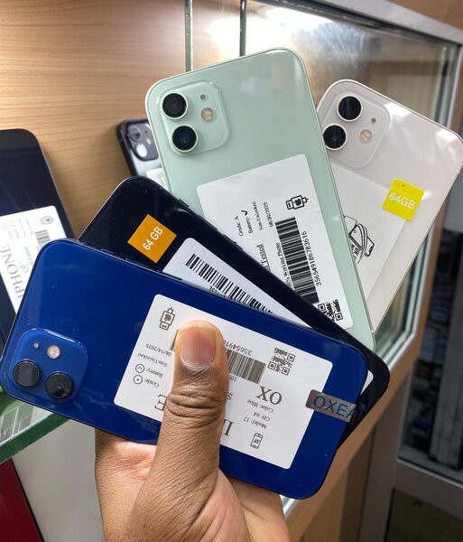 iPhone 12 simple - 64GB/128GB