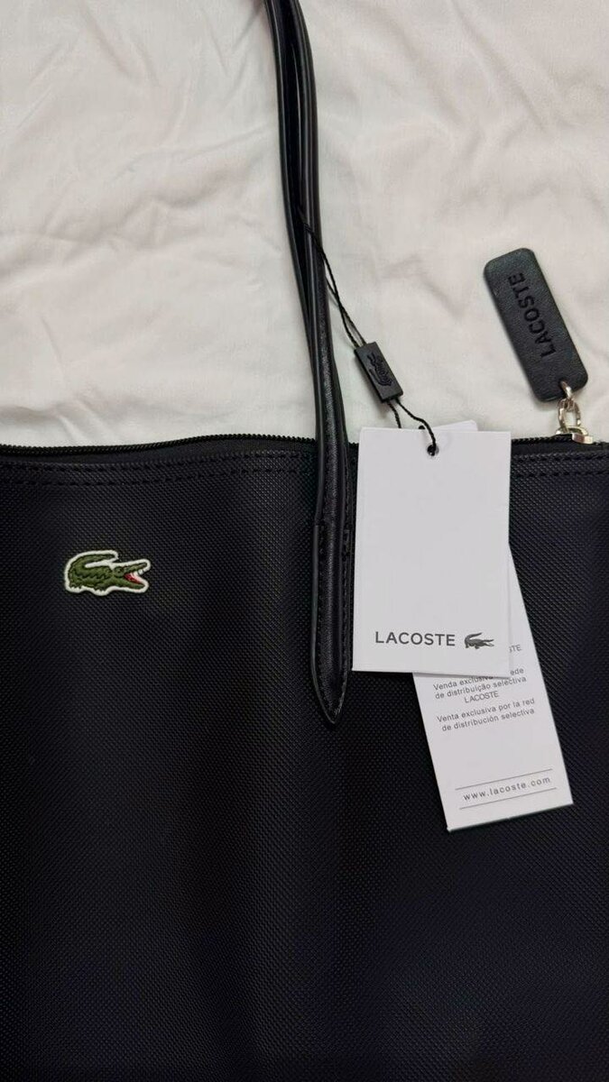 Lacoste Sac à Main Élegant