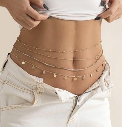 Chaine de taille dorée élégante